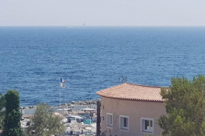 Duplex apartment with beautiful sea view